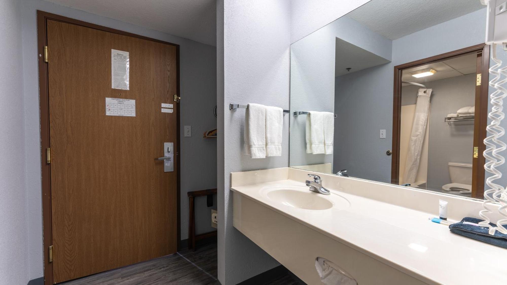 Schmidt'S Creek Hotel Osage Beach Ngoại thất bức ảnh